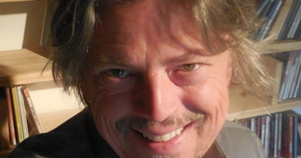Bernard Swysen, auteur de « Les Étoiles de l’histoire : Brigitte Bardot », parle de son amitié avec elle Bernard Swysen, auteur de « Les Étoiles de l’histoire : Brigitte Bardot », parle de son amitié avec elle