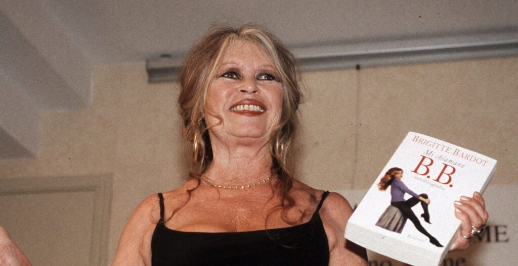 Brigitte Bardot : les détails d’une longue souffrance avant son décès Brigitte Bardot : les détails d’une longue souffrance avant son décès
