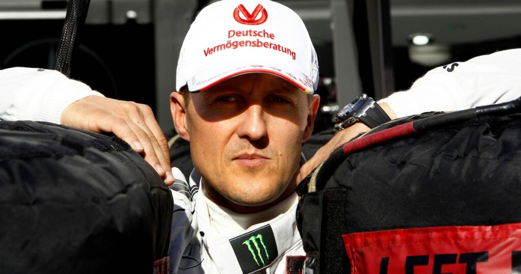 Famille, amis, anciens pilotes : voici neuf personnes susceptibles de rendre visite à Michael Schumacher Famille, amis, anciens pilotes : voici neuf personnes susceptibles de rendre visite à Michael Schumacher