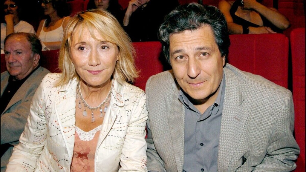Marie-Anne Chazel confie que son divorce avec Christian Clavier a profondément affecté ses amitiés Marie-Anne Chazel confie que son divorce avec Christian Clavier a profondément affecté ses amitiés