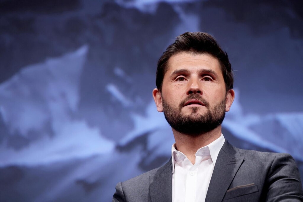 Christophe Beaugrand, furieux, exprime son indignation : rabaisser nos… Christophe Beaugrand, furieux, exprime son indignation : rabaisser nos…
