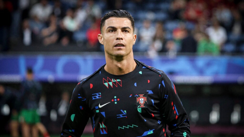 Cristiano Ronaldo achète la maison la plus chère du Portugal, photos récemment publiées Cristiano Ronaldo achète la maison la plus chère du Portugal, photos récemment publiées