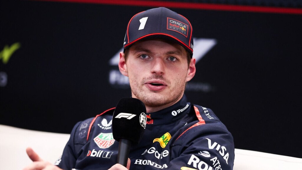 Max Verstappen furieux après une dispute avec un pilote français Max Verstappen furieux après une dispute avec un pilote français