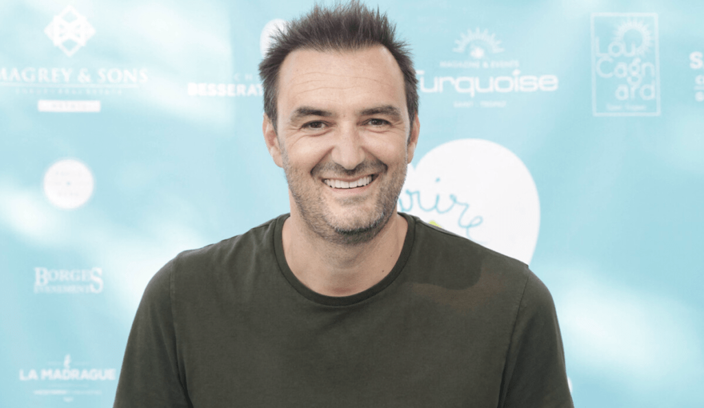 Cyril Lignac heureux : il publie une photo unique de son fils Léo pour fêter le réveillon Cyril Lignac heureux : il publie une photo unique de son fils Léo pour fêter le réveillon