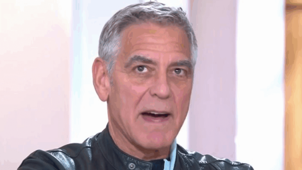 George Clooney critique Jean Dujardin en direct, qui doit sûrement entendre ces échos George Clooney critique Jean Dujardin en direct, qui doit sûrement entendre ces échos