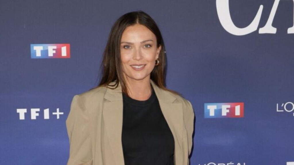 Inès Vandamme quitte la saison 15 de Danse avec les stars : les fans sont surpris Inès Vandamme quitte la saison 15 de Danse avec les stars : les fans sont surpris