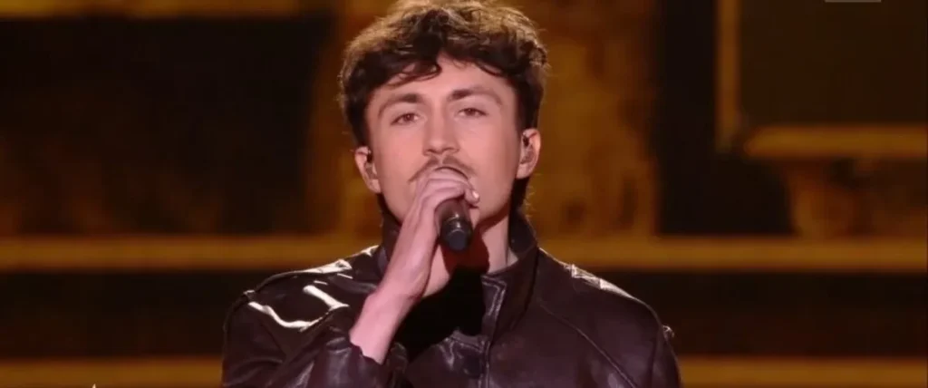 Léo exclu de la tournée Star Academy 2025 : sa mère indignée s’exprime publiquement Léo exclu de la tournée Star Academy 2025 : sa mère indignée s’exprime publiquement