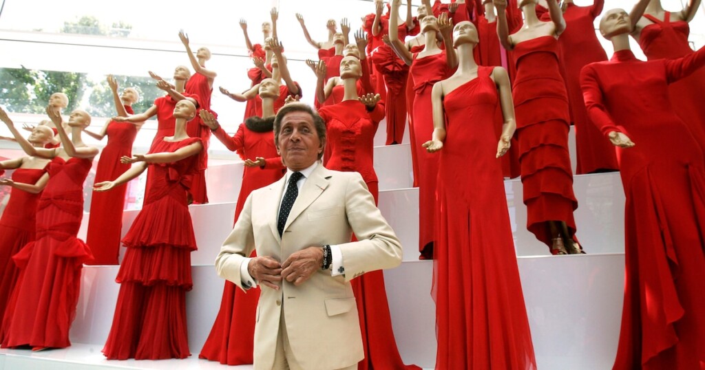 Valentino, icône de l’élégance, s’est éteint Valentino, icône de l’élégance, s’est éteint