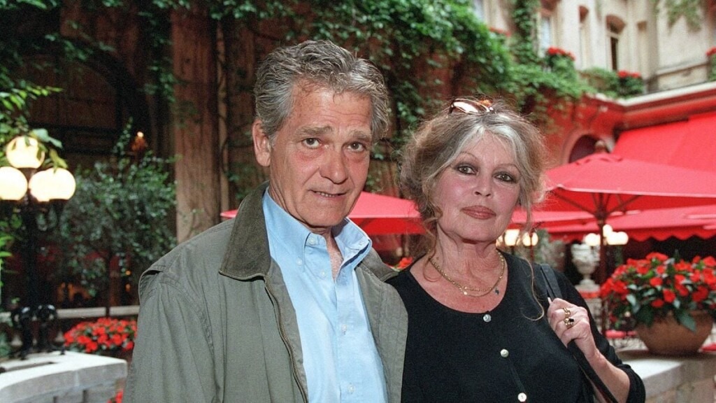 Brigitte Bardot : son mari Bernard d’Ormale victime d’un malaise en pleine rue Brigitte Bardot : son mari Bernard d’Ormale victime d’un malaise en pleine rue