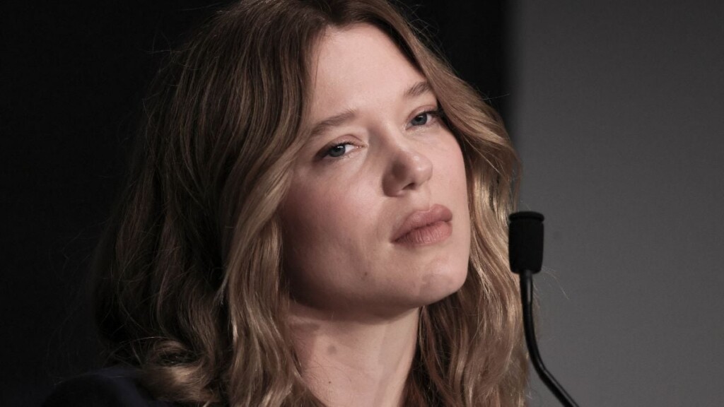 Elle raconte sans réserve son expérience unique de vivre 10 jours sans vêtements Elle raconte sans réserve son expérience unique de vivre 10 jours sans vêtements