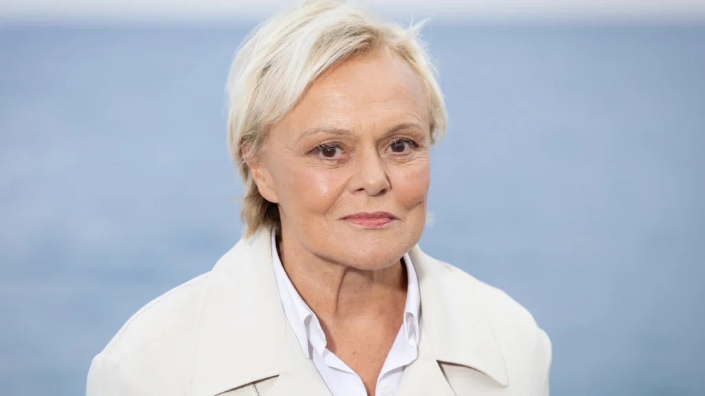 Muriel Robin quitte les Enfoirés et dévoile enfin la vraie raison : J’ai bien compris que… Muriel Robin quitte les Enfoirés et dévoile enfin la vraie raison : J’ai bien compris que…