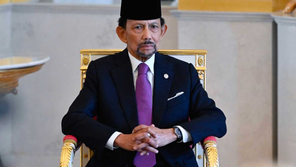 Le Sultan de Brunei subira bientôt une opération Le Sultan de Brunei subira bientôt une opération